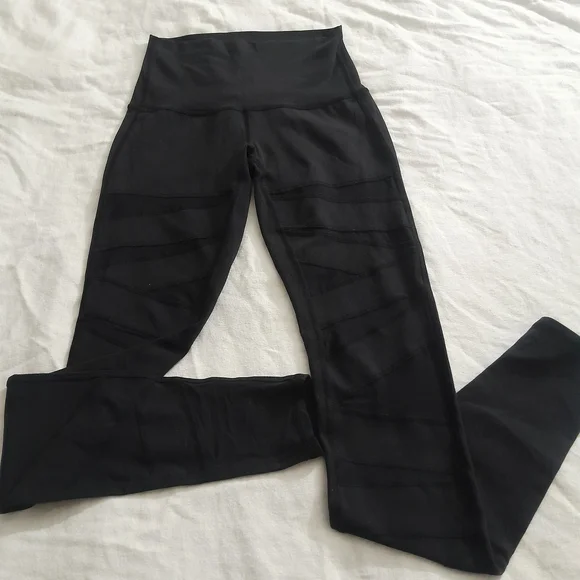 Lululemon Athletica Jet Black Yoga Pants - Picture 3 of 8